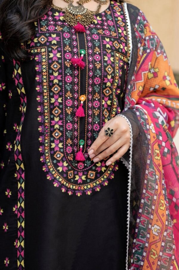lawn Suit With Digital Monark Duppatta