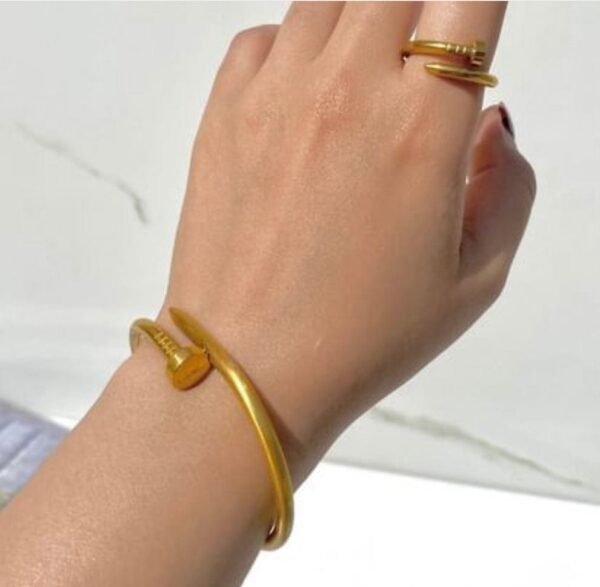 Stainless Steel handcuff & ring set