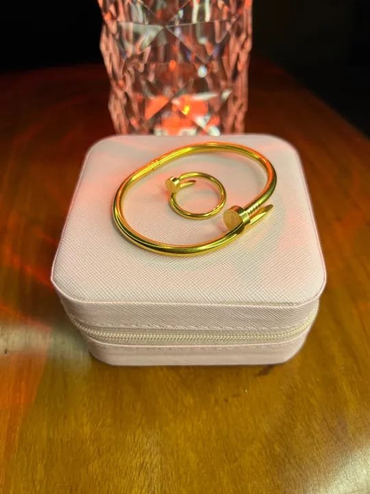 Stainless Steel handcuff & ring set