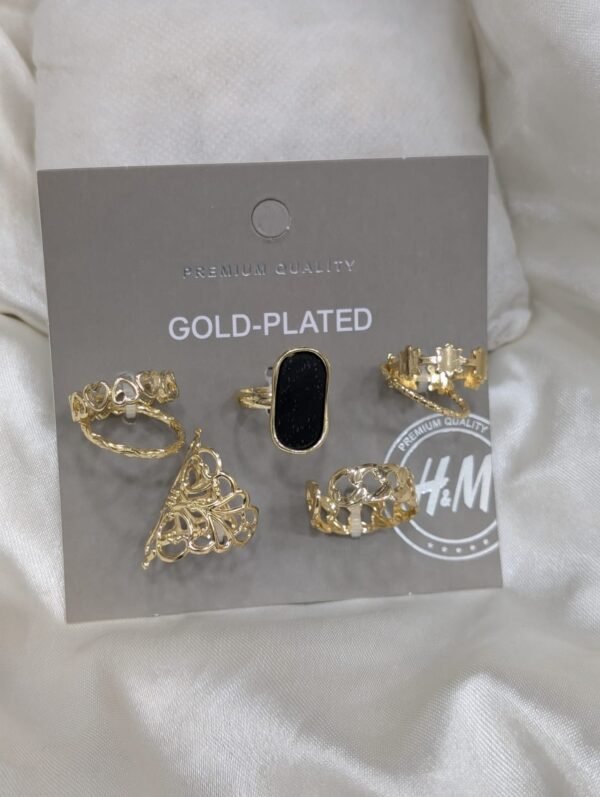 6 piece rings card