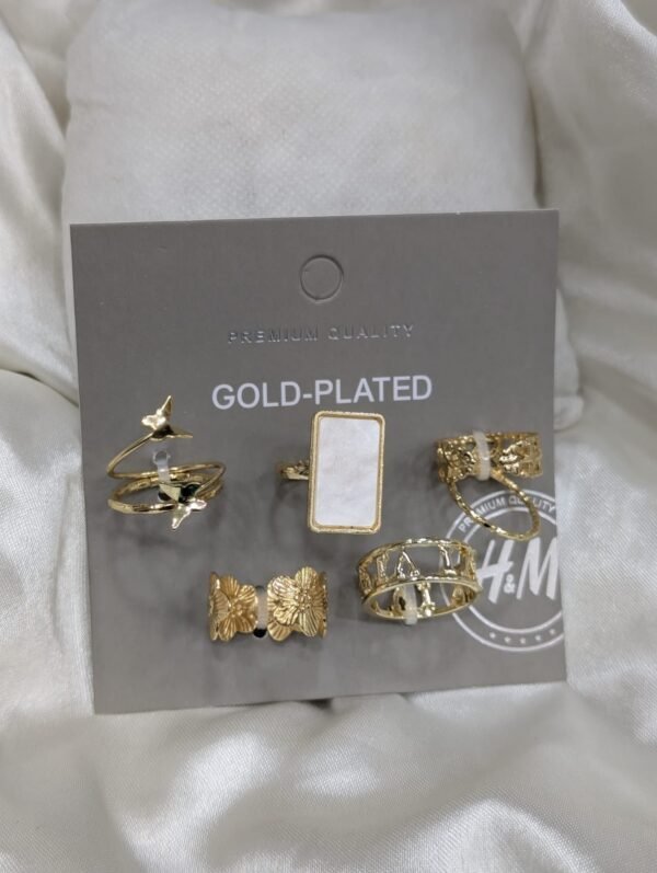 6 piece rings card