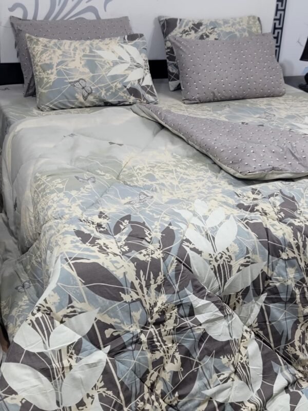 IMG-20260817-WA0042 Pure Cotton Printed 6-Piece Vicky Razai Set